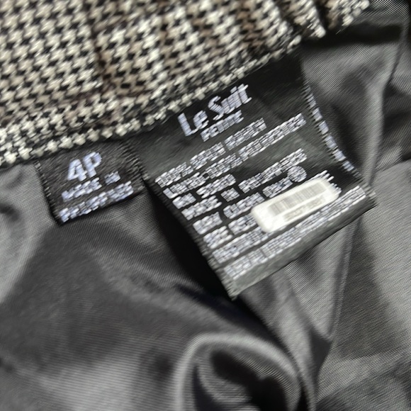 💕BOGO💕Vintage Houndstooth pencil skirt by Le Suit Petite - Picture 7 of 9